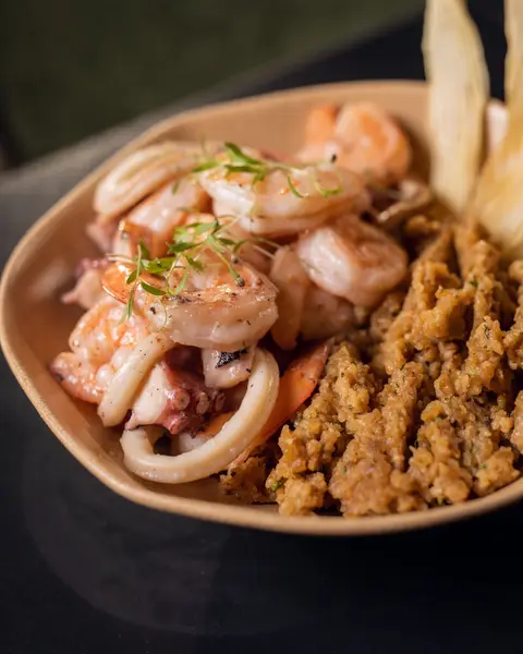 Arroz Meloso de Mariscos